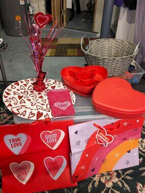 Valentine's / Love / Heart Themed Party Decor